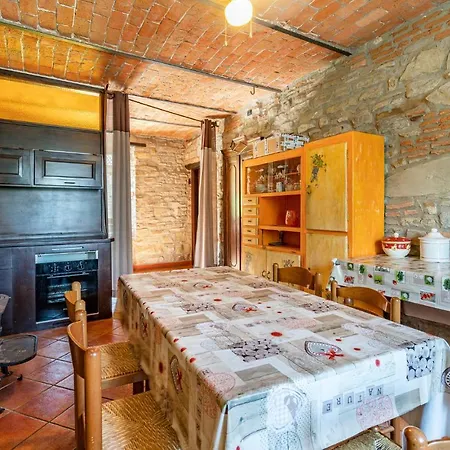 Lovely In With Kitchen * Cessole