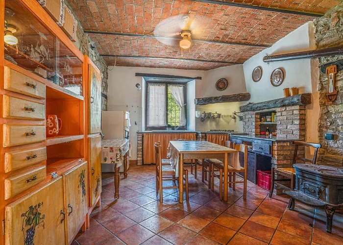 Lovely In With Kitchen Casa vacanze *